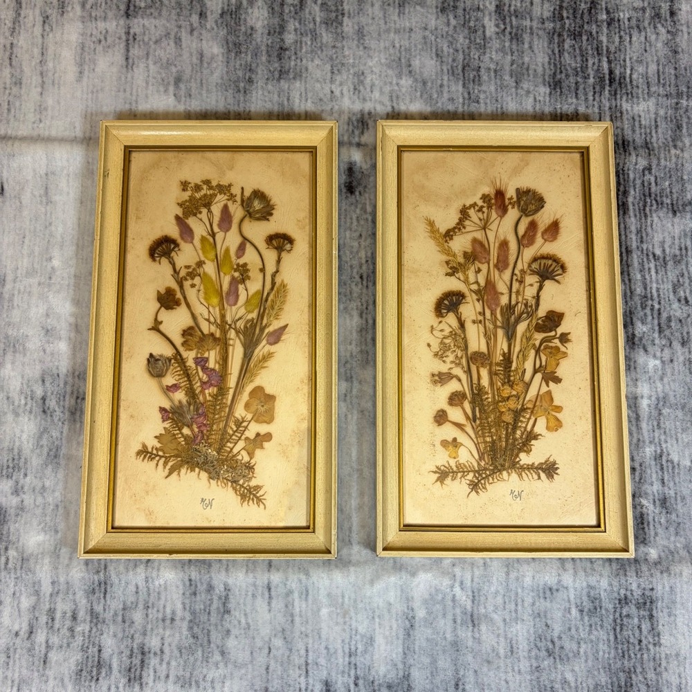 Vintage Henderson's Framed Pressed Dried Flower Botanical Art Pair Gold Frames